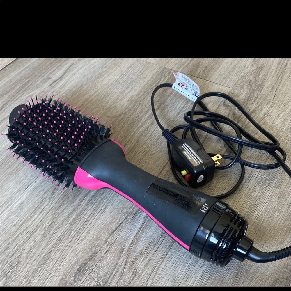Revlon one step hair dryer